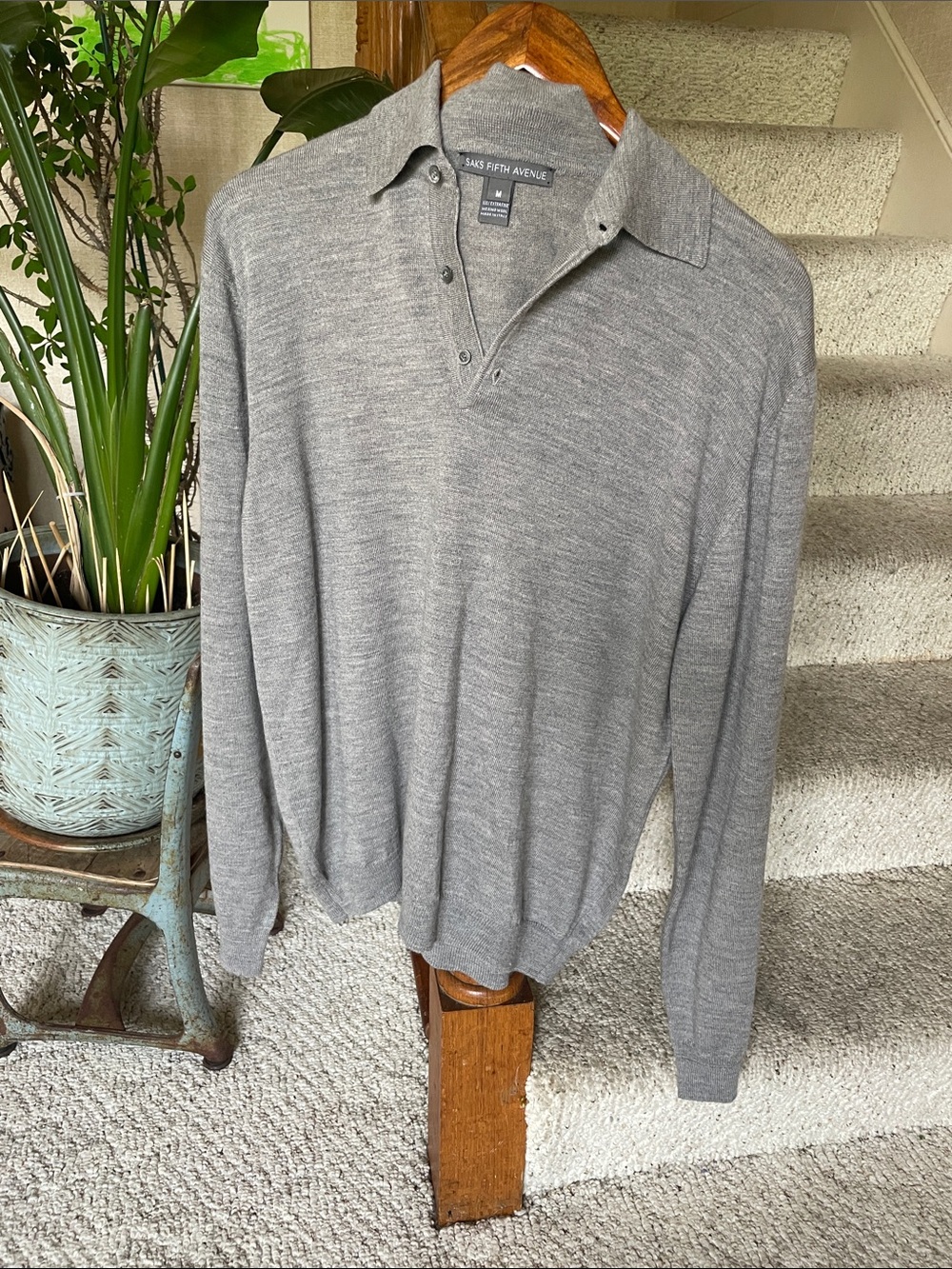 Saks Fifth Avenue Pure Merino Wool Light Grey V-Neck Polo Sweater
